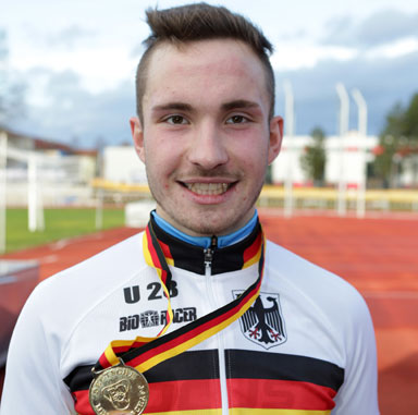 ... Deutscher U23-Crossmeister geworden | Foto: Michael Deines/PROMEDIAFOTO